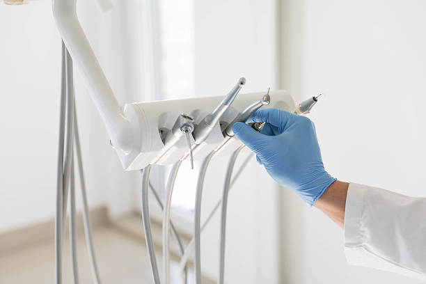 24/7 Emergency Dental Veneers experts in Lake of the Woods, IL